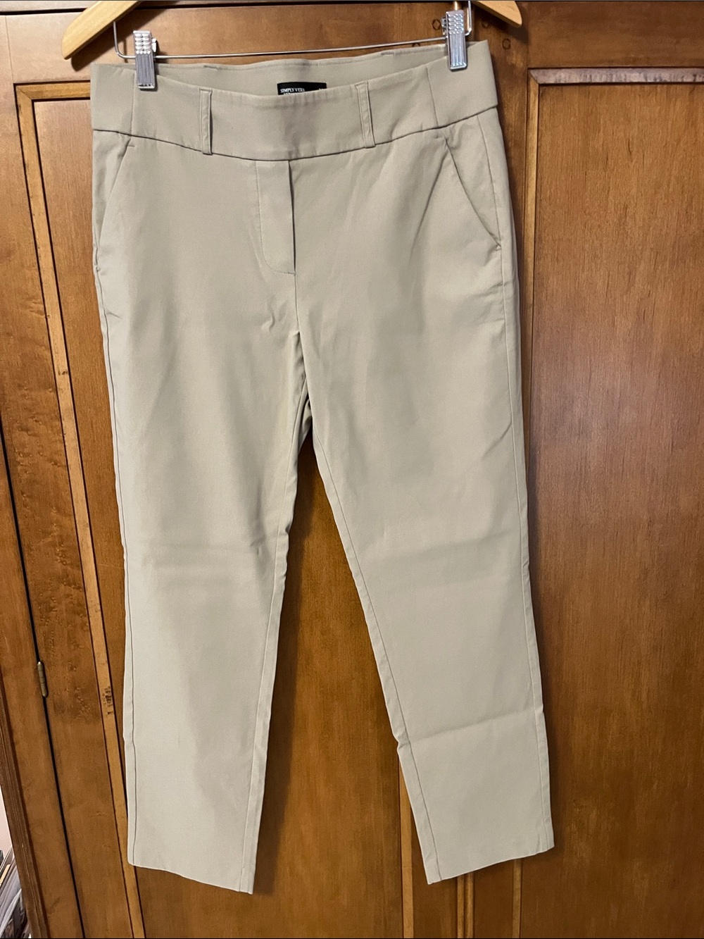 Simply Vera Vera Wang Cropped Ankle Pants in Light Khaki